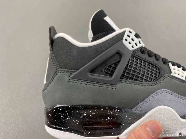 Bmlin FQ8138-002 4 Air Fear Jordan 0731